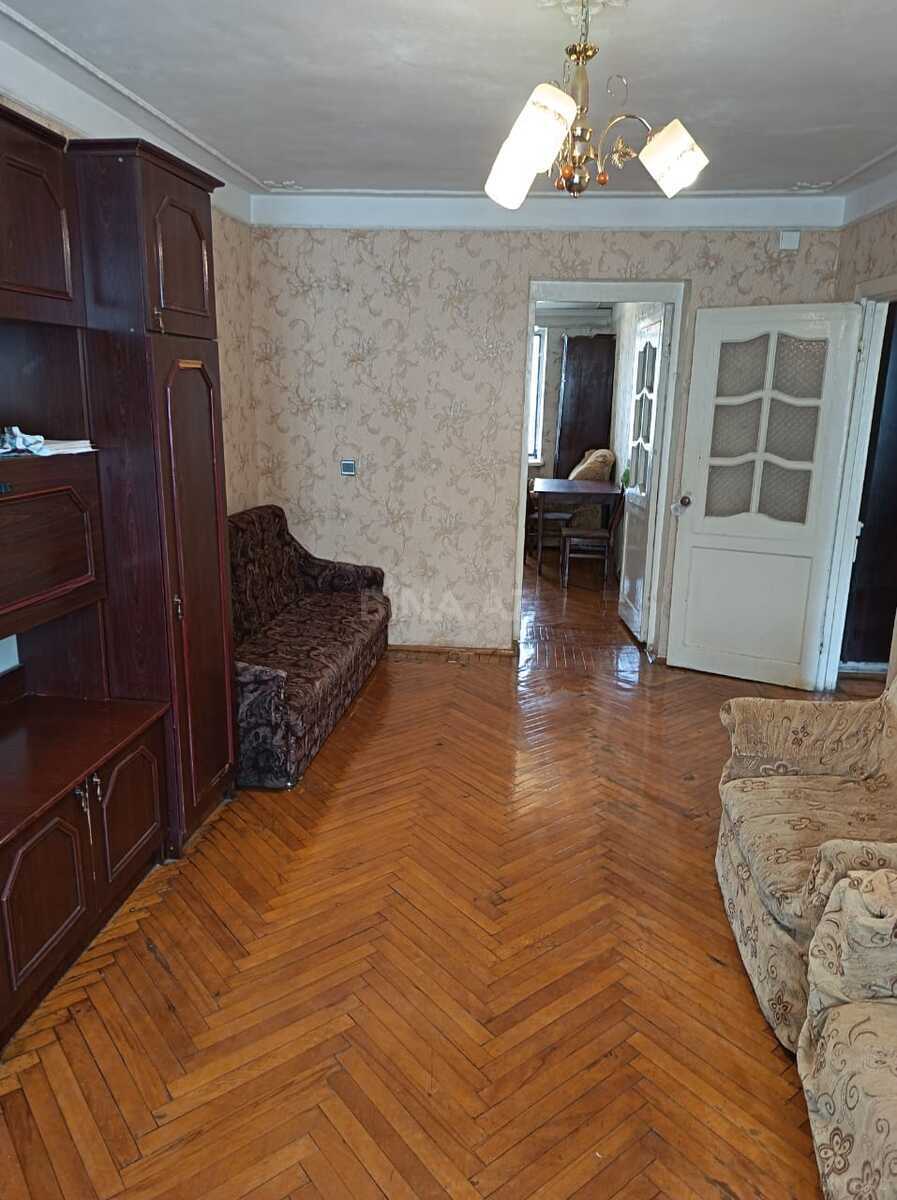 2 otaqlı Köhnə tikili, İnşaatçılar m., Bakı