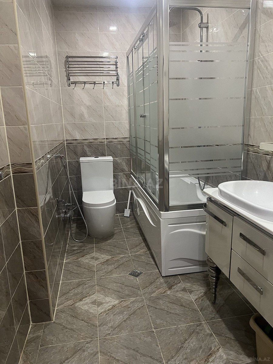 3 otaqlı Yeni tikili, 8 Noyabr m., Bakı