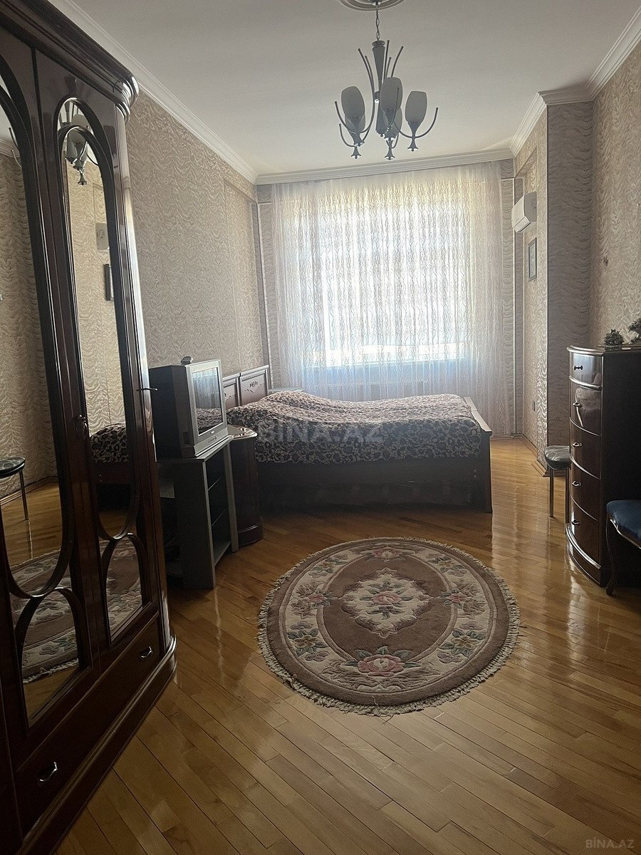 3 otaqlı Yeni tikili, 8 Noyabr m., Bakı