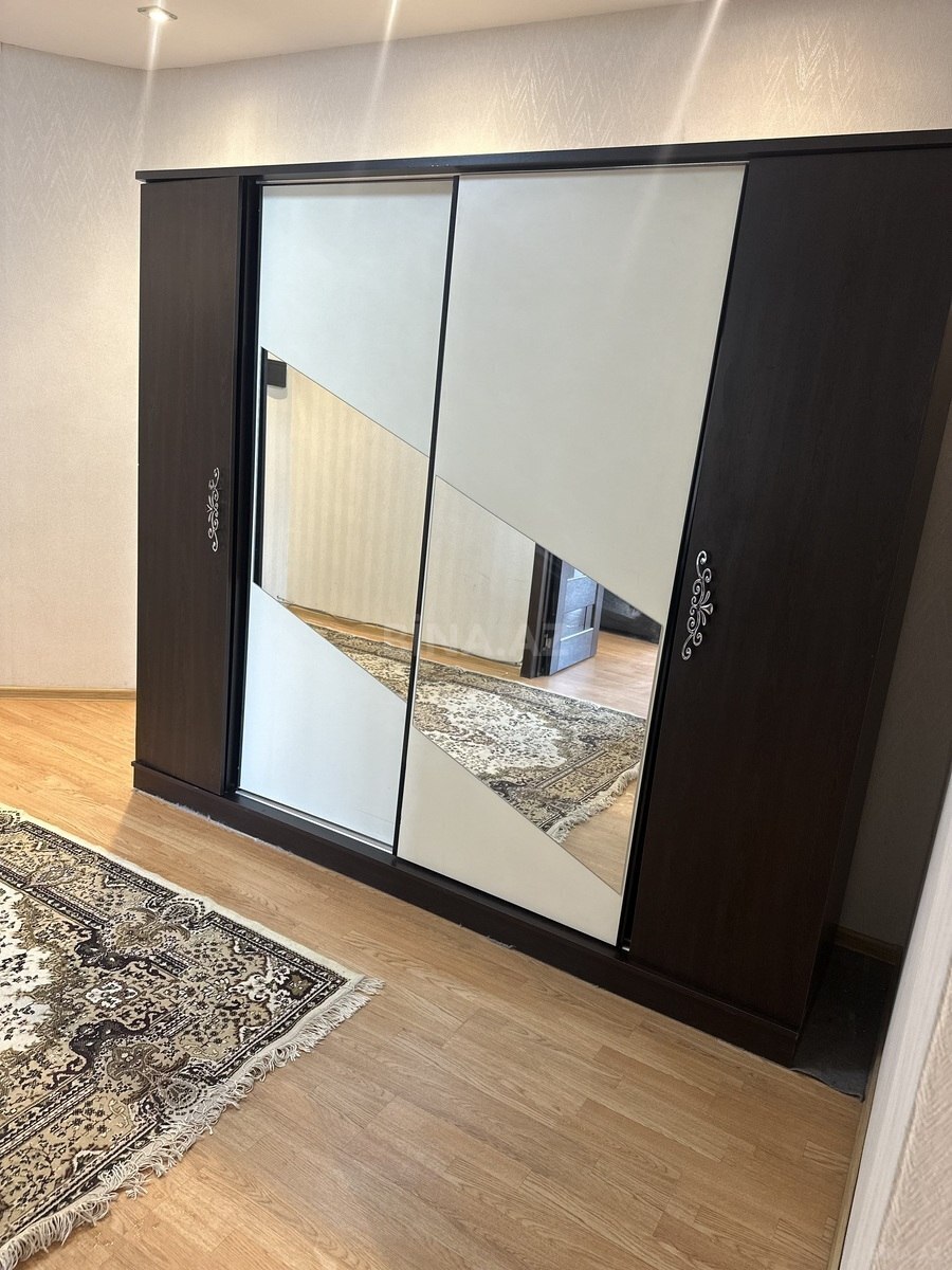 3 otaqlı Ofis, Nizami m., Bakı