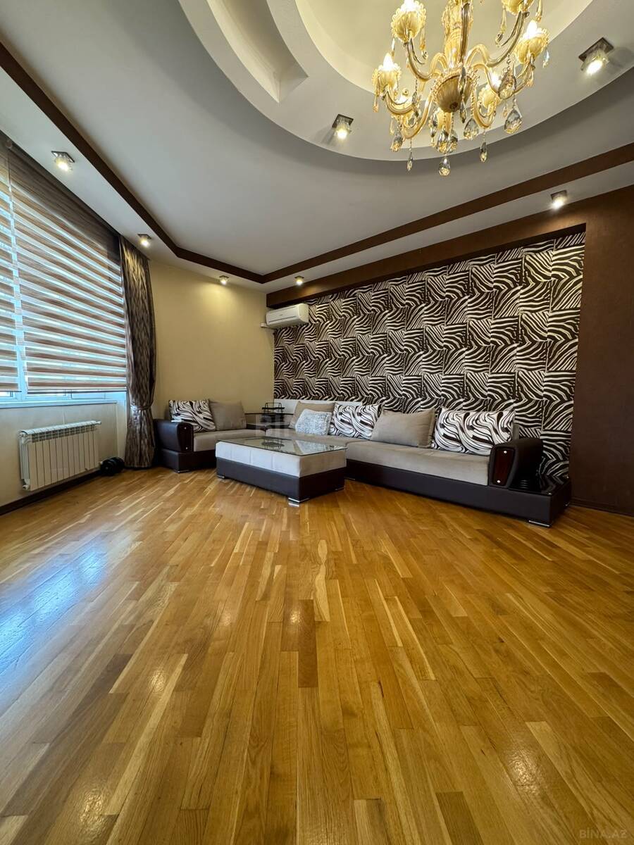 3 otaqlı Yeni tikili, Şah İsmayıl Xətai m., Bakı