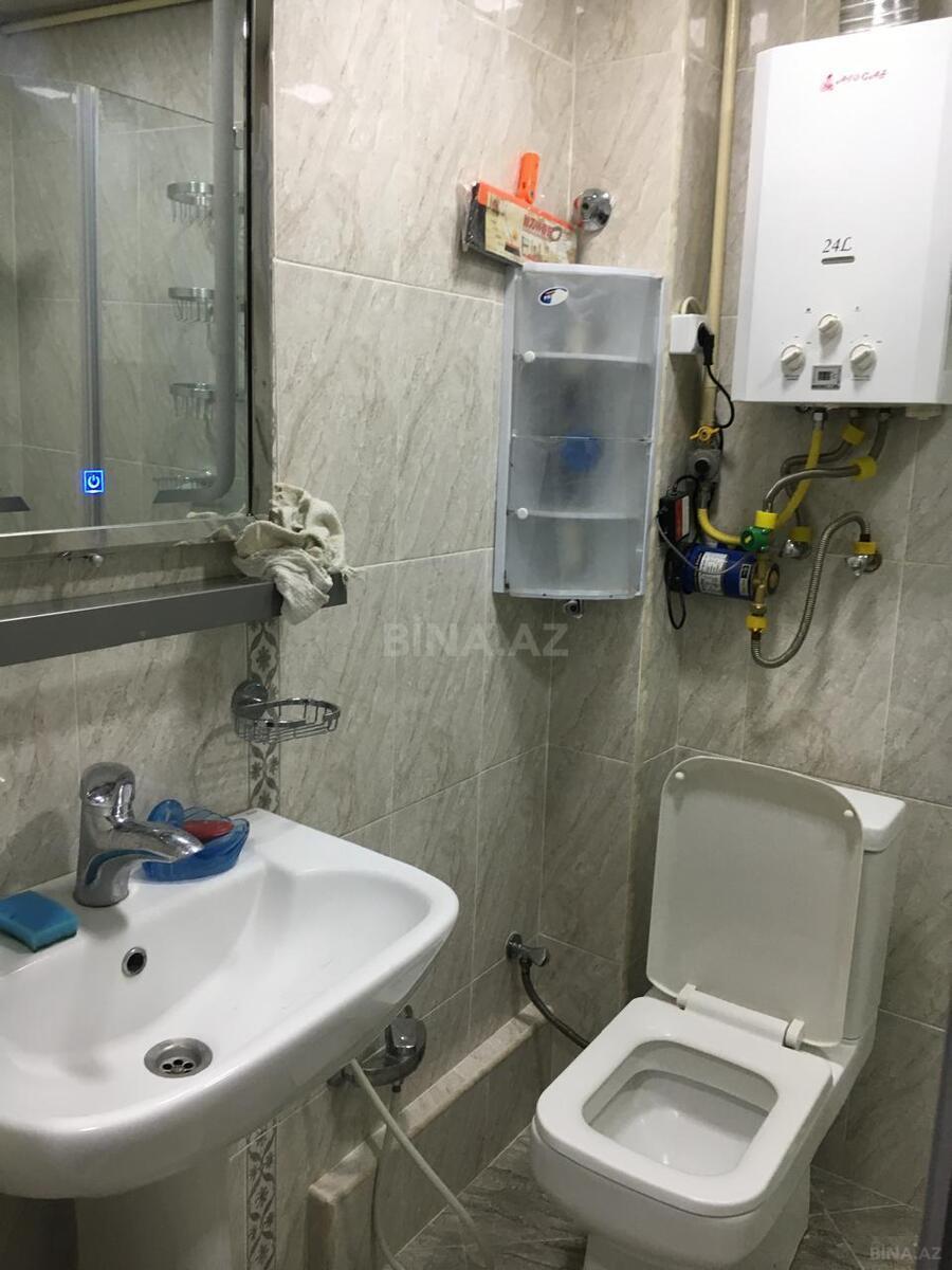 2 otaqlı Köhnə tikili, Elmlər Akademiyası m., Bakı