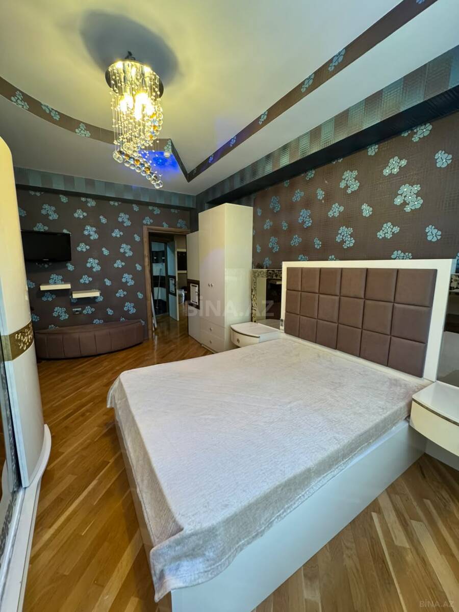 3 otaqlı Yeni tikili, Şah İsmayıl Xətai m., Bakı