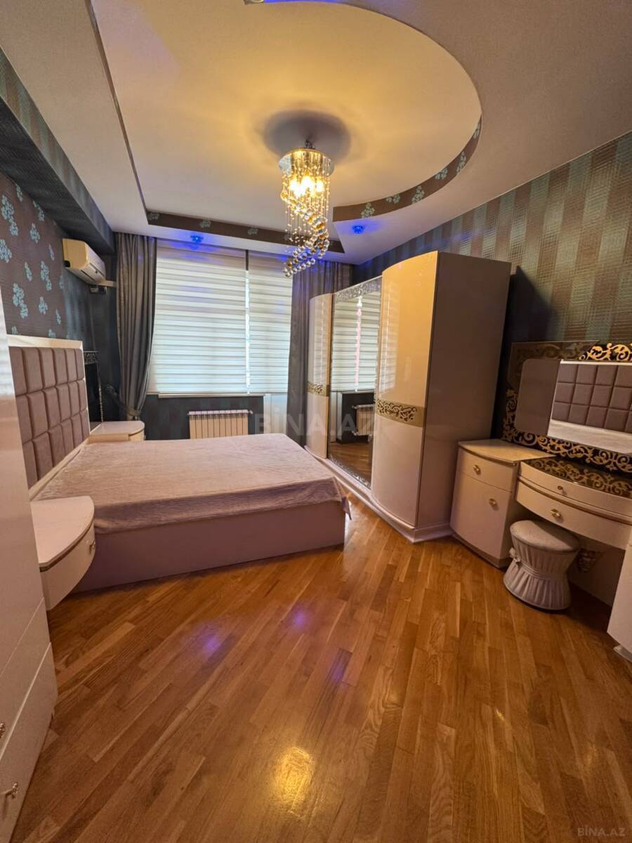3 otaqlı Yeni tikili, Şah İsmayıl Xətai m., Bakı