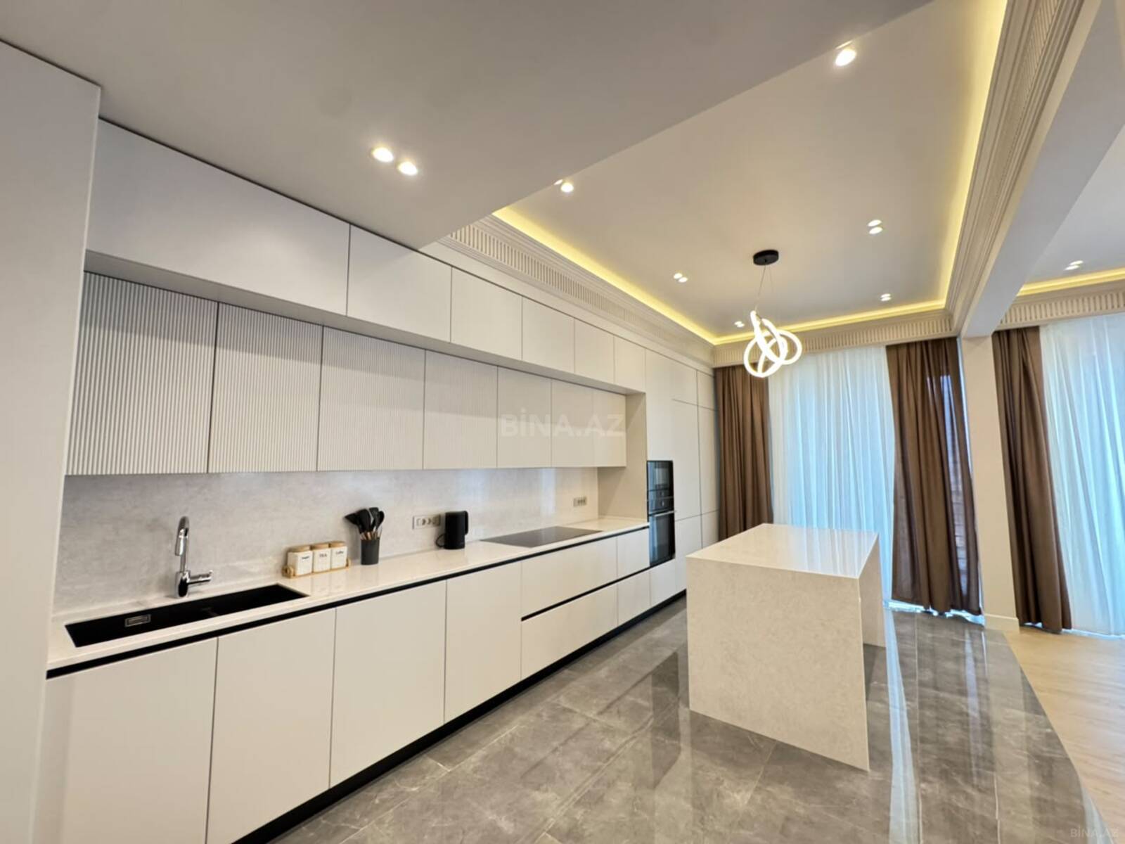 3 otaqlı Yeni tikili, Xətai r., Bakı