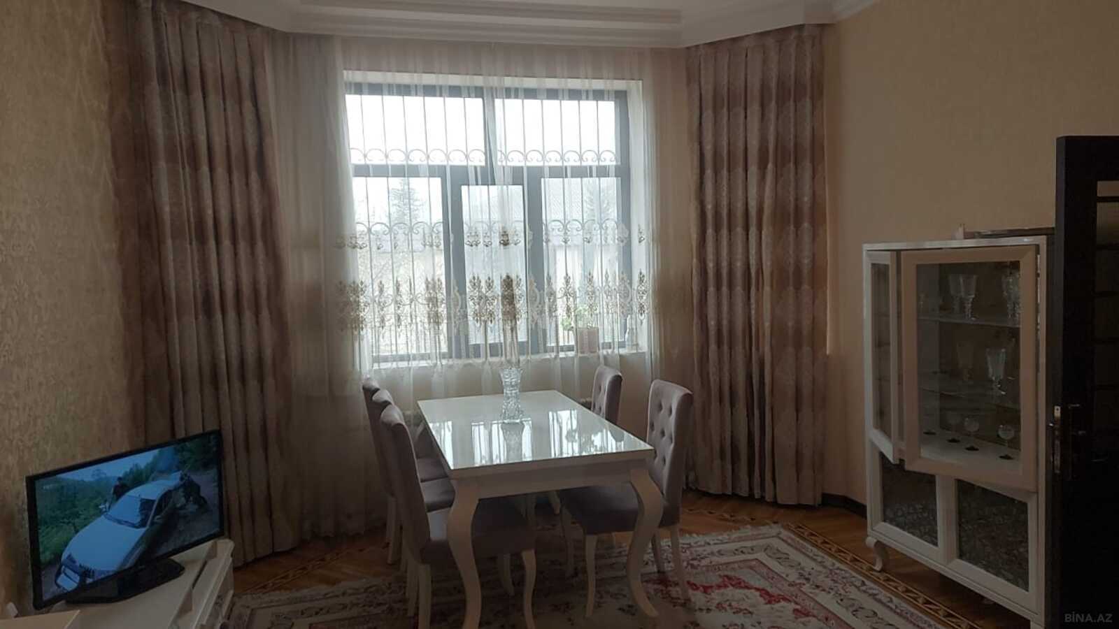 5 otaqlı Həyət evi/Bağ evi, Mərdəkan q., Bakı
