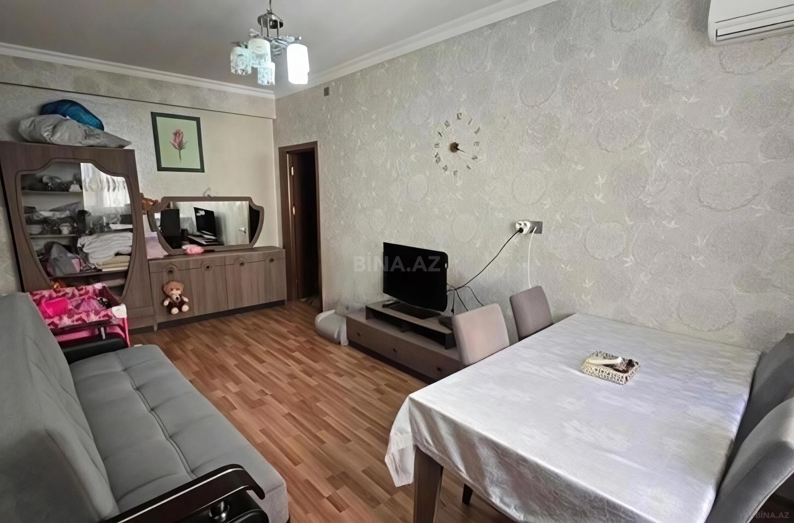 2 otaqlı Yeni tikili, Xırdalan