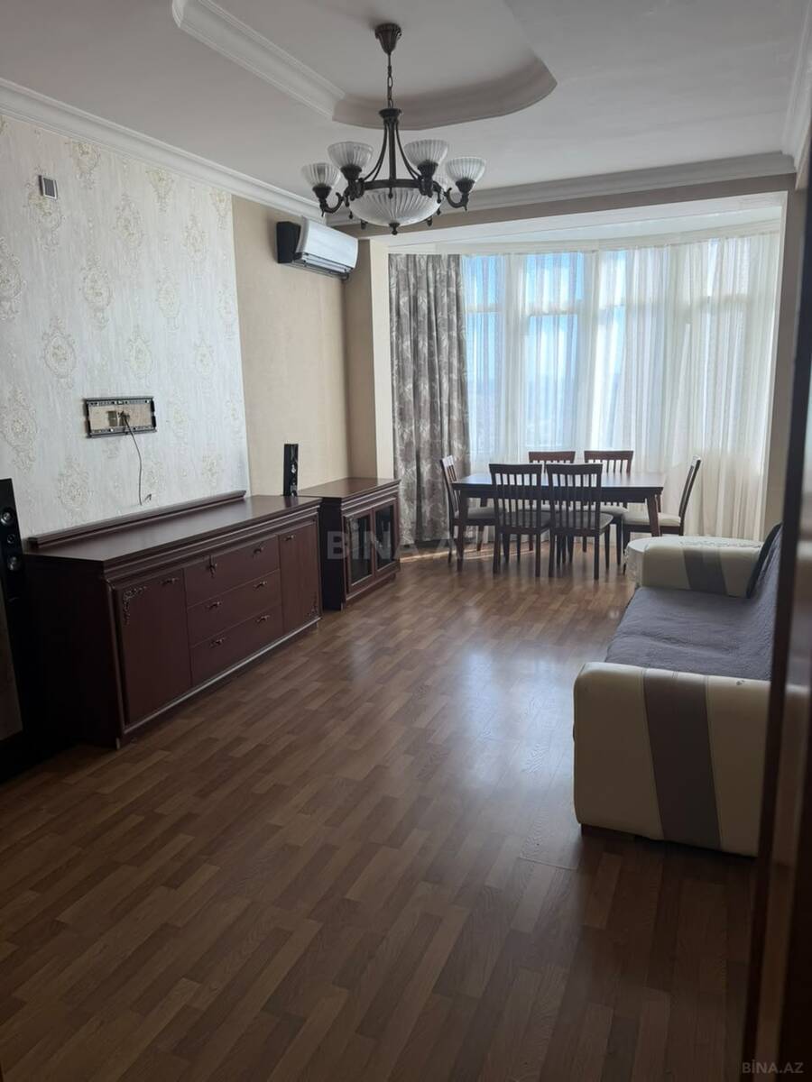 3 otaqlı Yeni tikili, İnşaatçılar m., Bakı