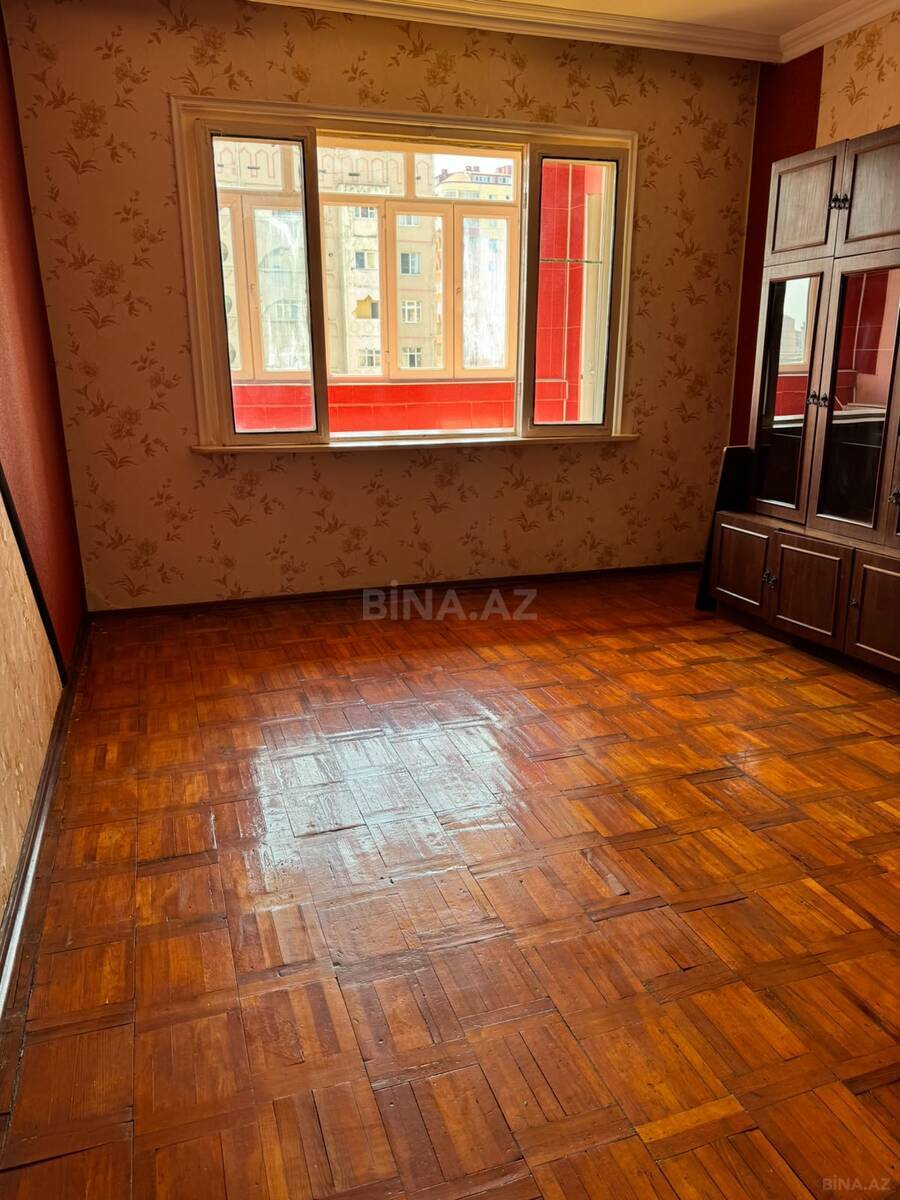 3 otaqlı Köhnə tikili, Sumqayıt