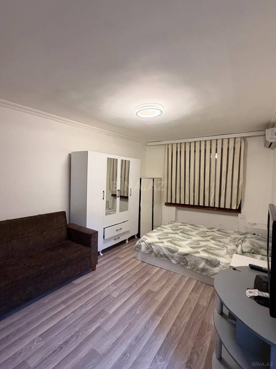 1 otaqlı Köhnə tikili, Elmlər Akademiyası m., Bakı