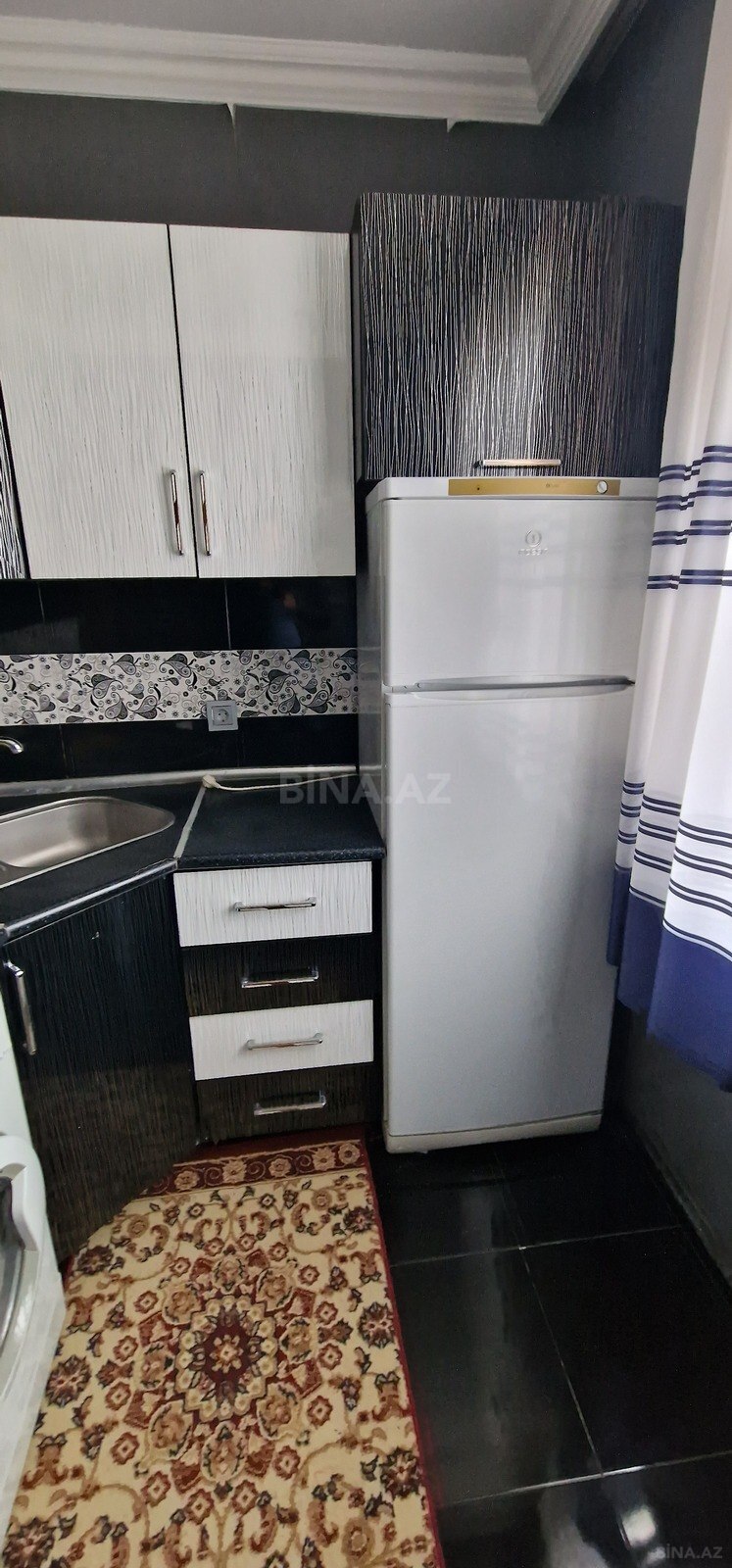 2 otaqlı Köhnə tikili, Dərnəgül m., Bakı