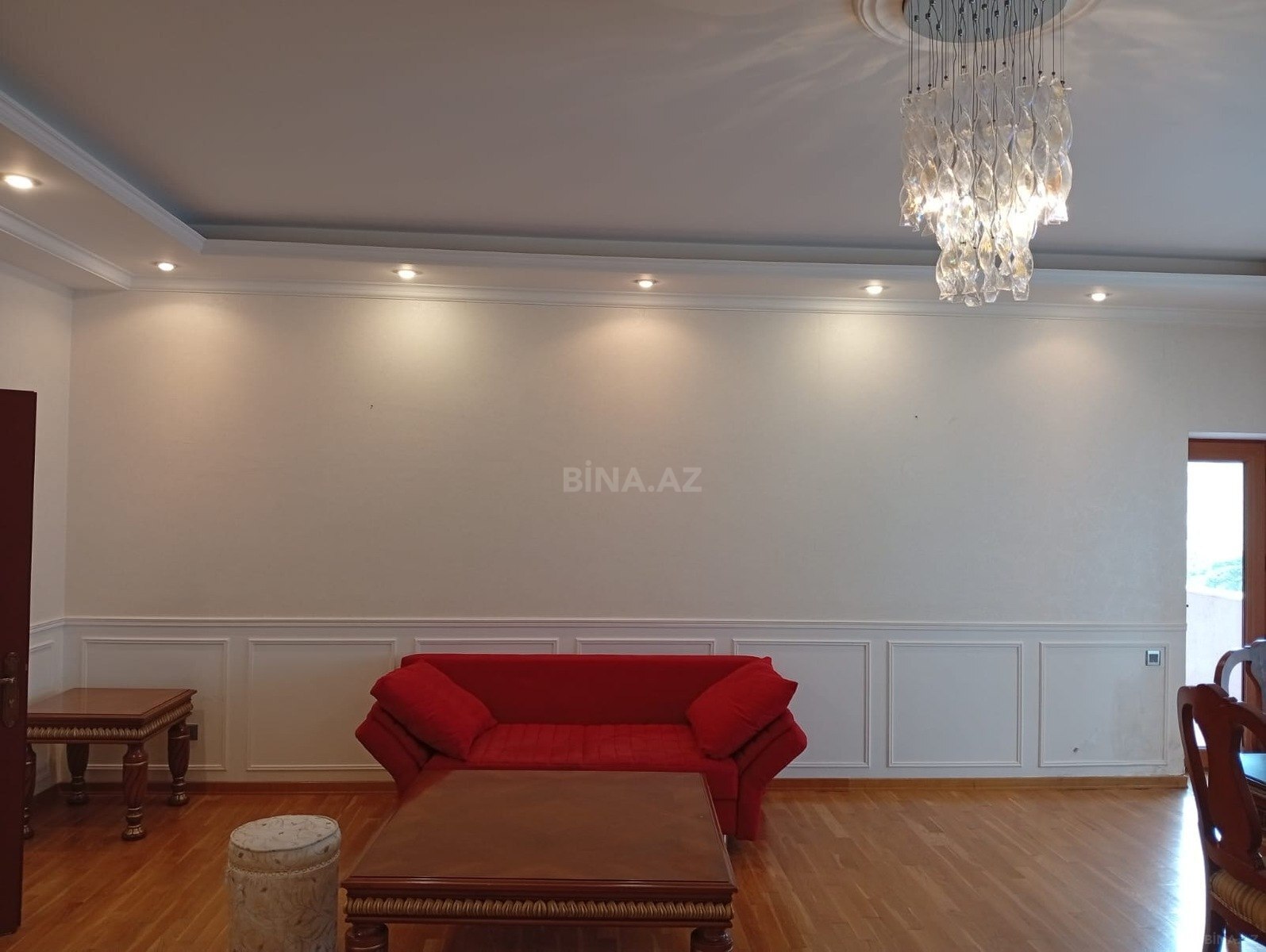 5 otaqlı Yeni tikili, Nizami m., Bakı