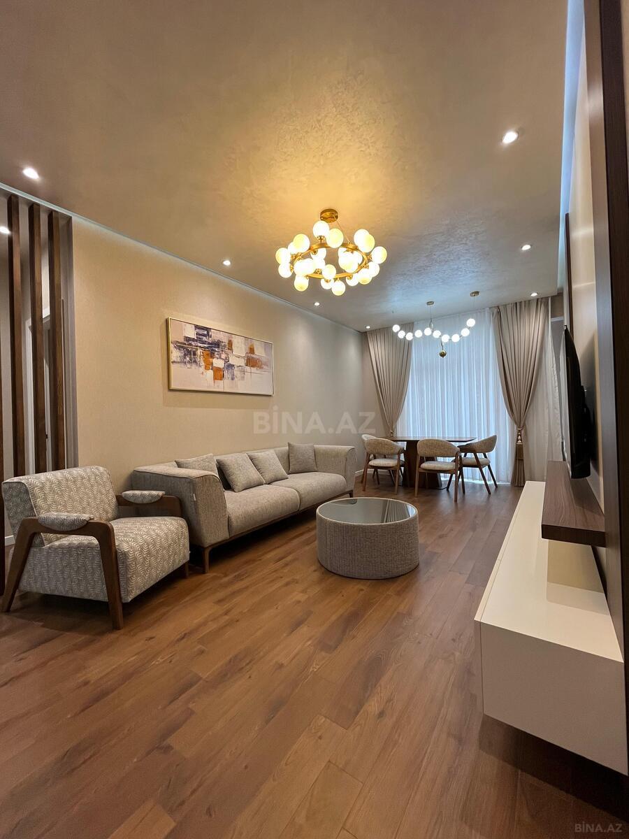3 otaqlı Yeni tikili, 8 Noyabr m., Bakı