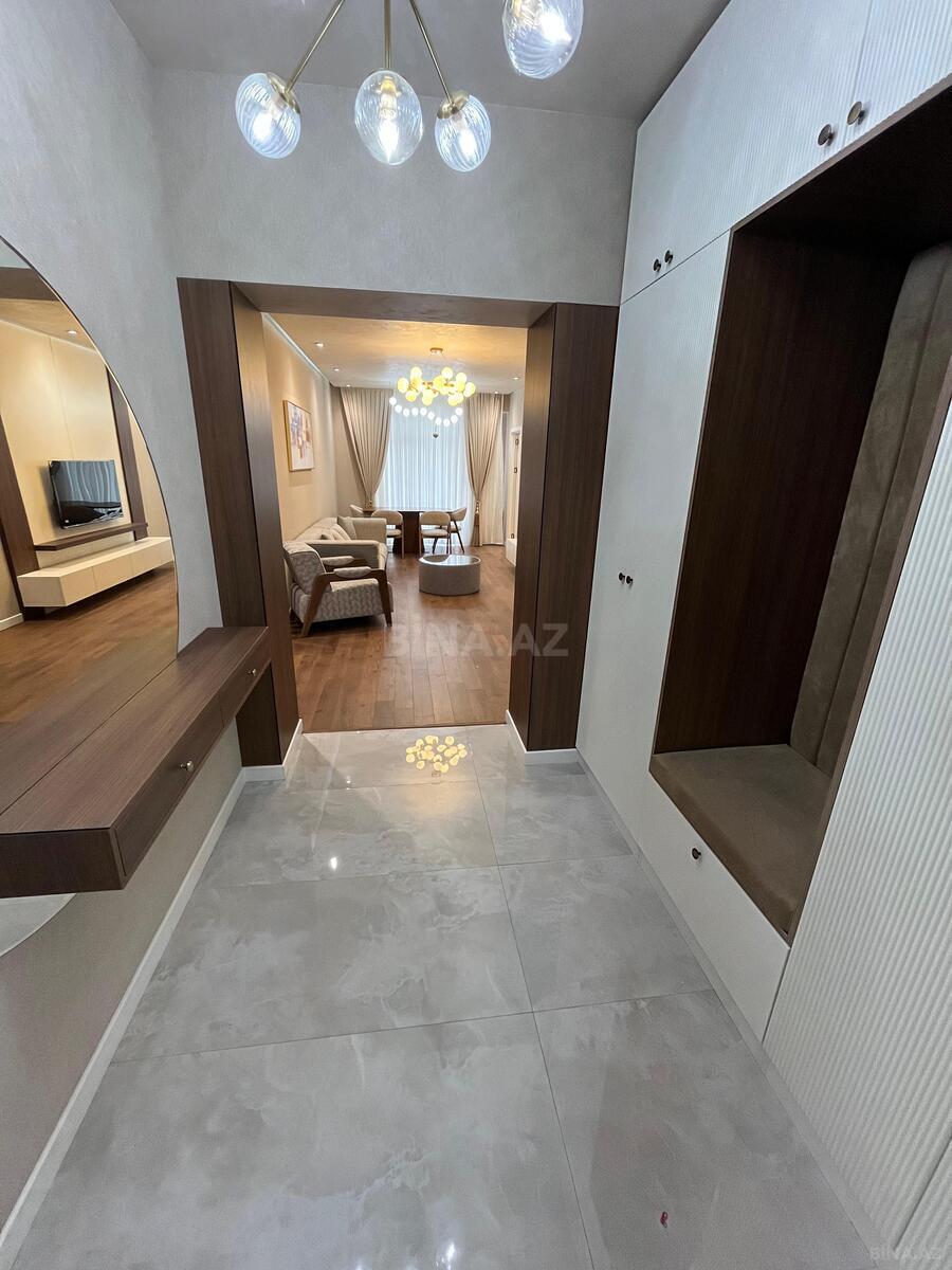 3 otaqlı Yeni tikili, 8 Noyabr m., Bakı