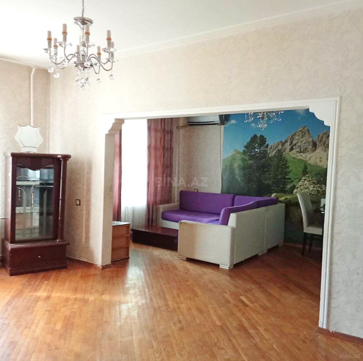 4 otaqlı Köhnə tikili, İnşaatçılar m., Bakı