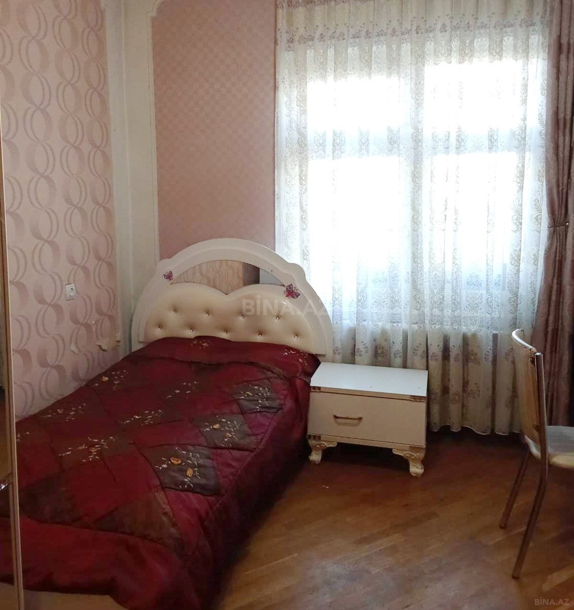 4 otaqlı Köhnə tikili, İnşaatçılar m., Bakı