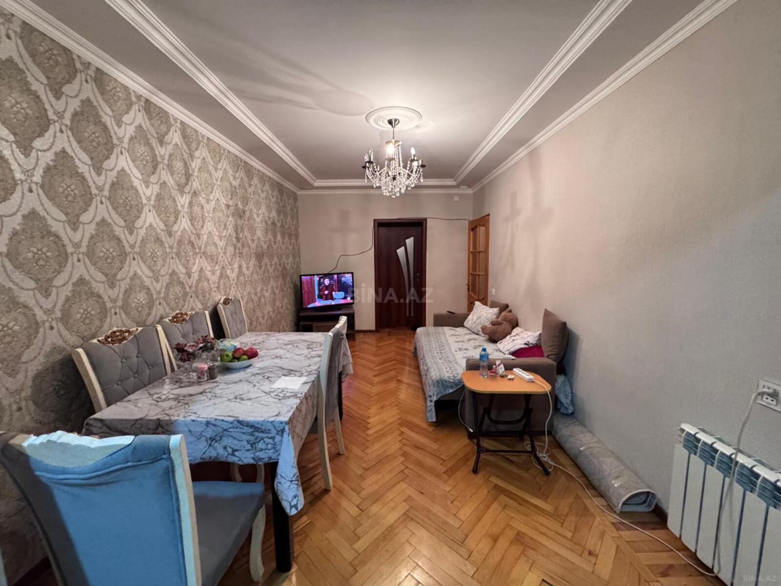 3 otaqlı Köhnə tikili, Azadlıq Prospekti m., Bakı
