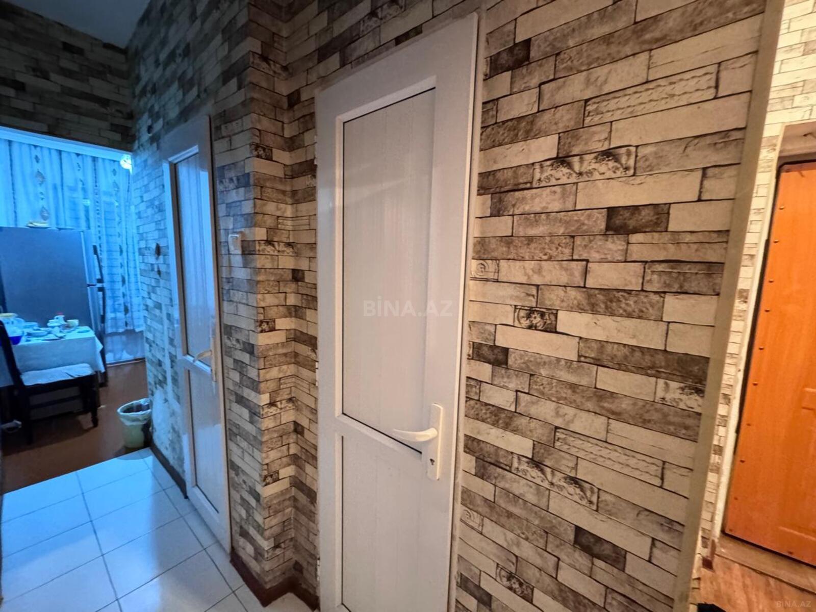 3 otaqlı Köhnə tikili, Azadlıq Prospekti m., Bakı