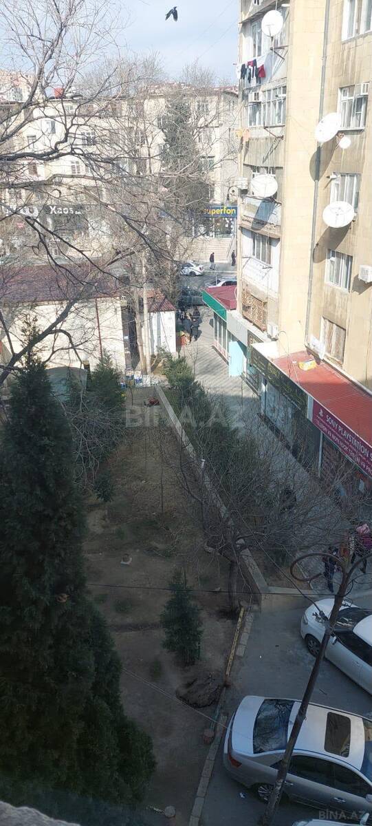 2 otaqlı Köhnə tikili, Memar Əcəmi m., Bakı