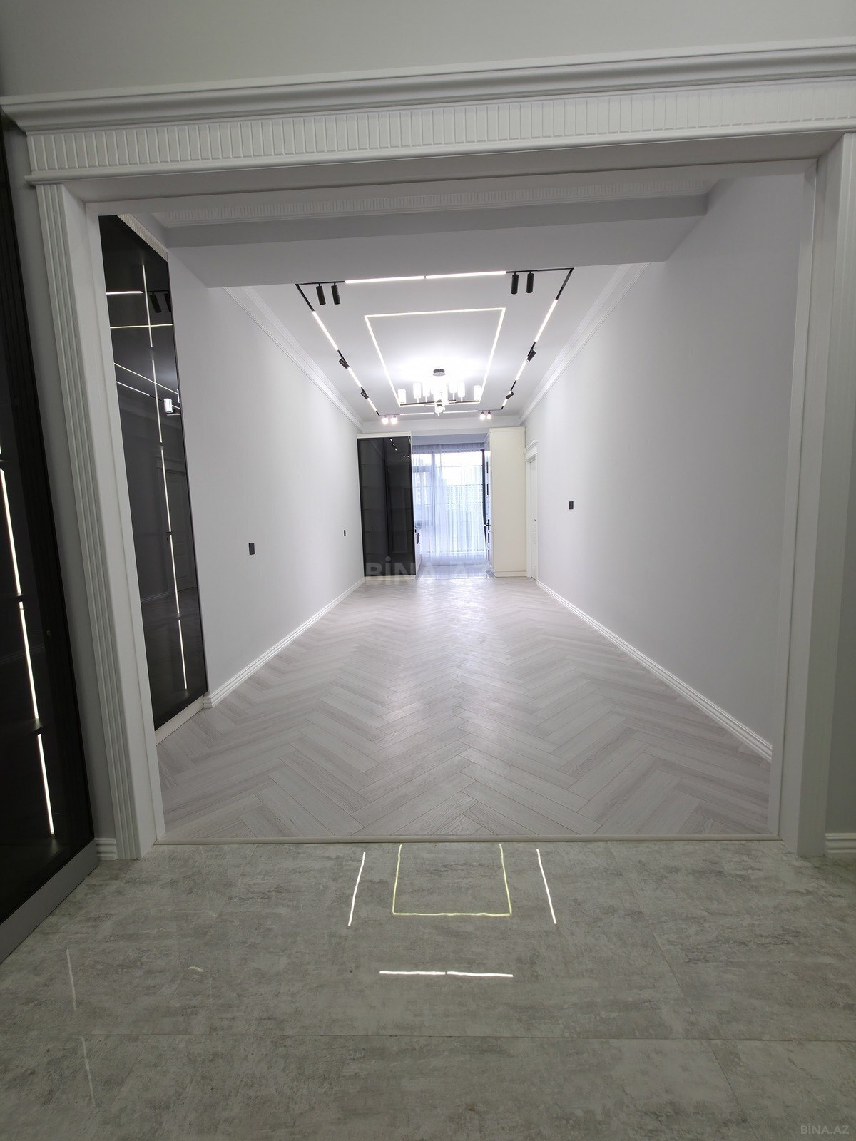 3 otaqlı Yeni tikili, Bakıxanov q., Bakı