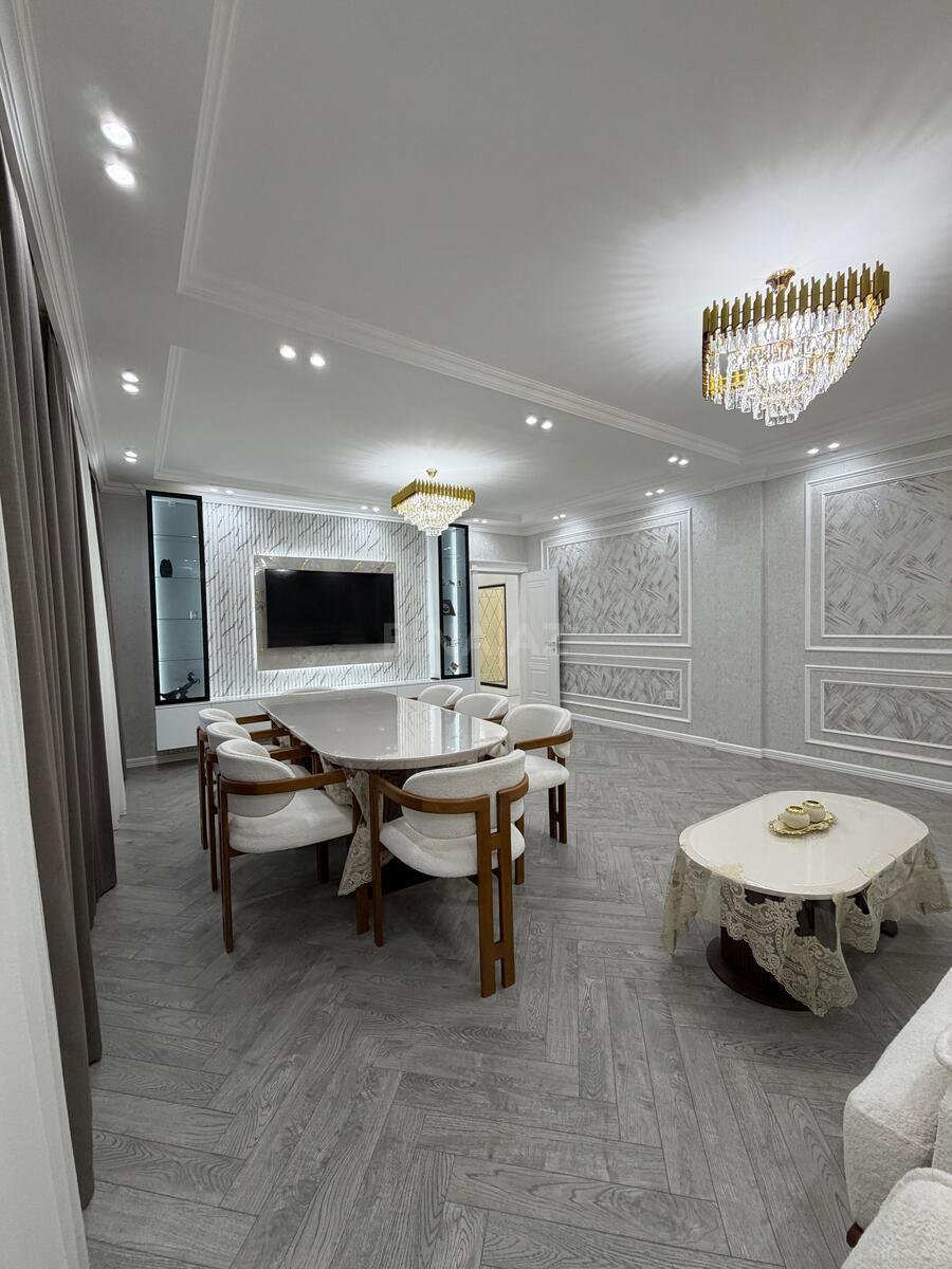 4 otaqlı Köhnə tikili, Nəsimi m., Bakı