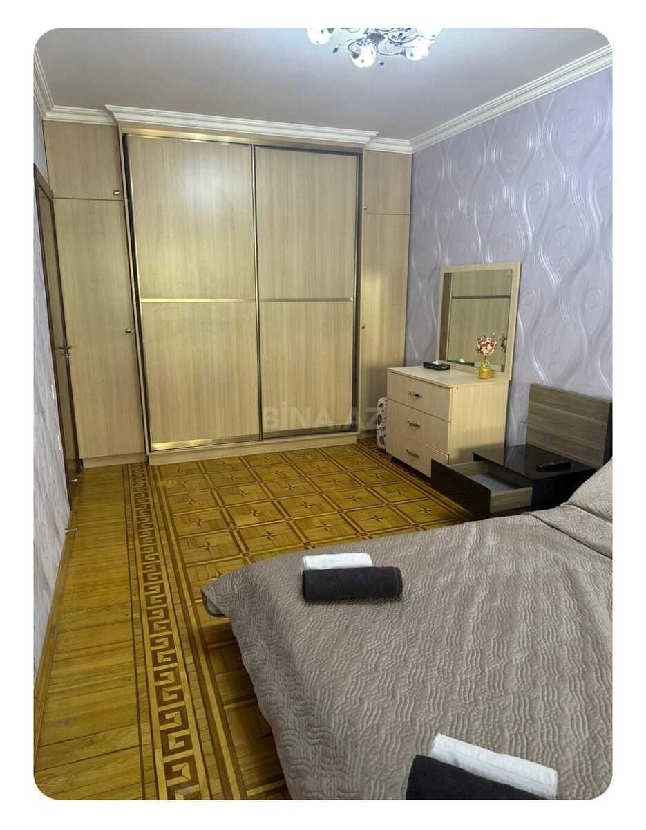 3 otaqlı Köhnə tikili, Sahil m., Bakı