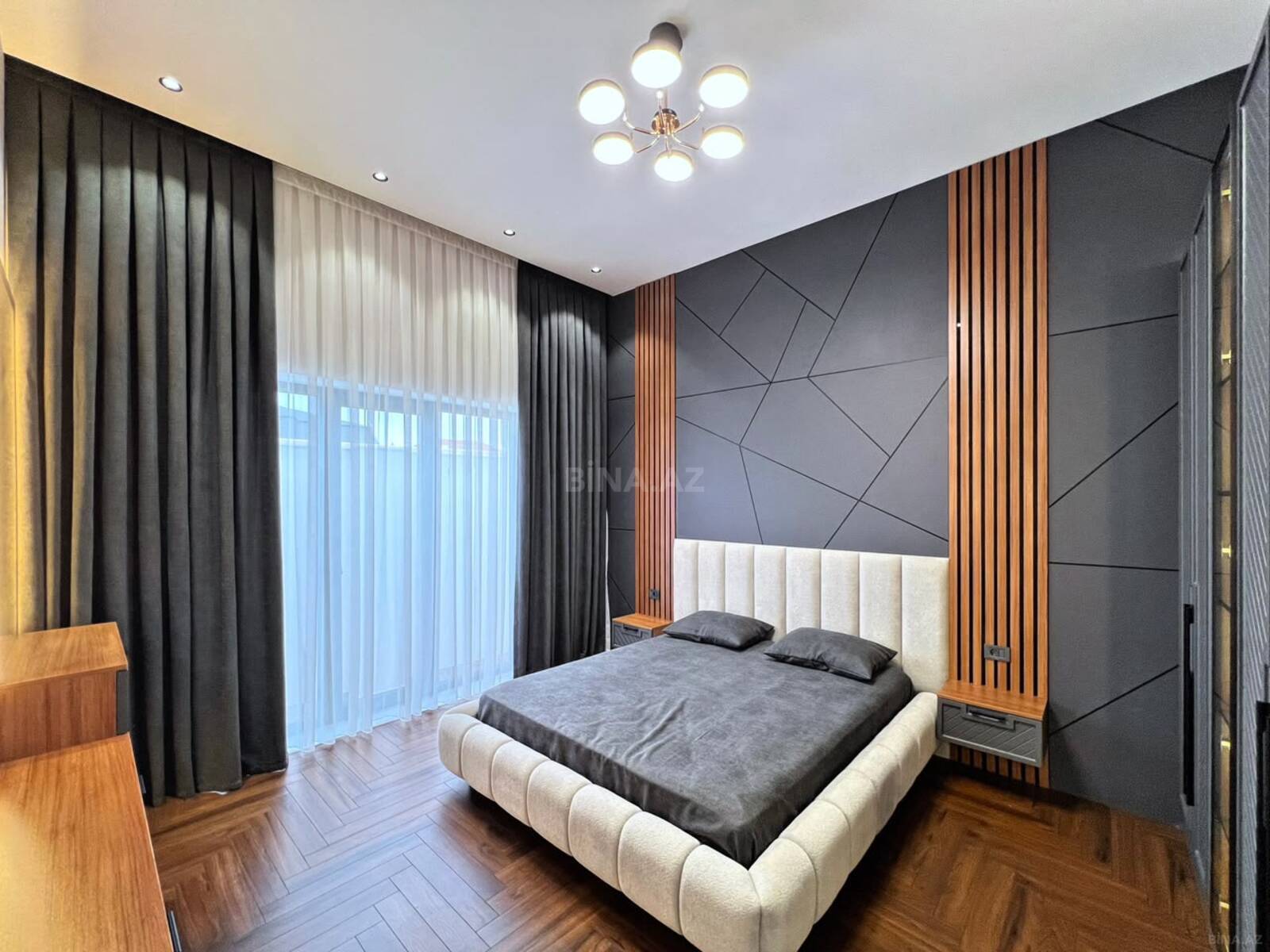 5 otaqlı Həyət evi/Bağ evi, Mərdəkan q., Bakı