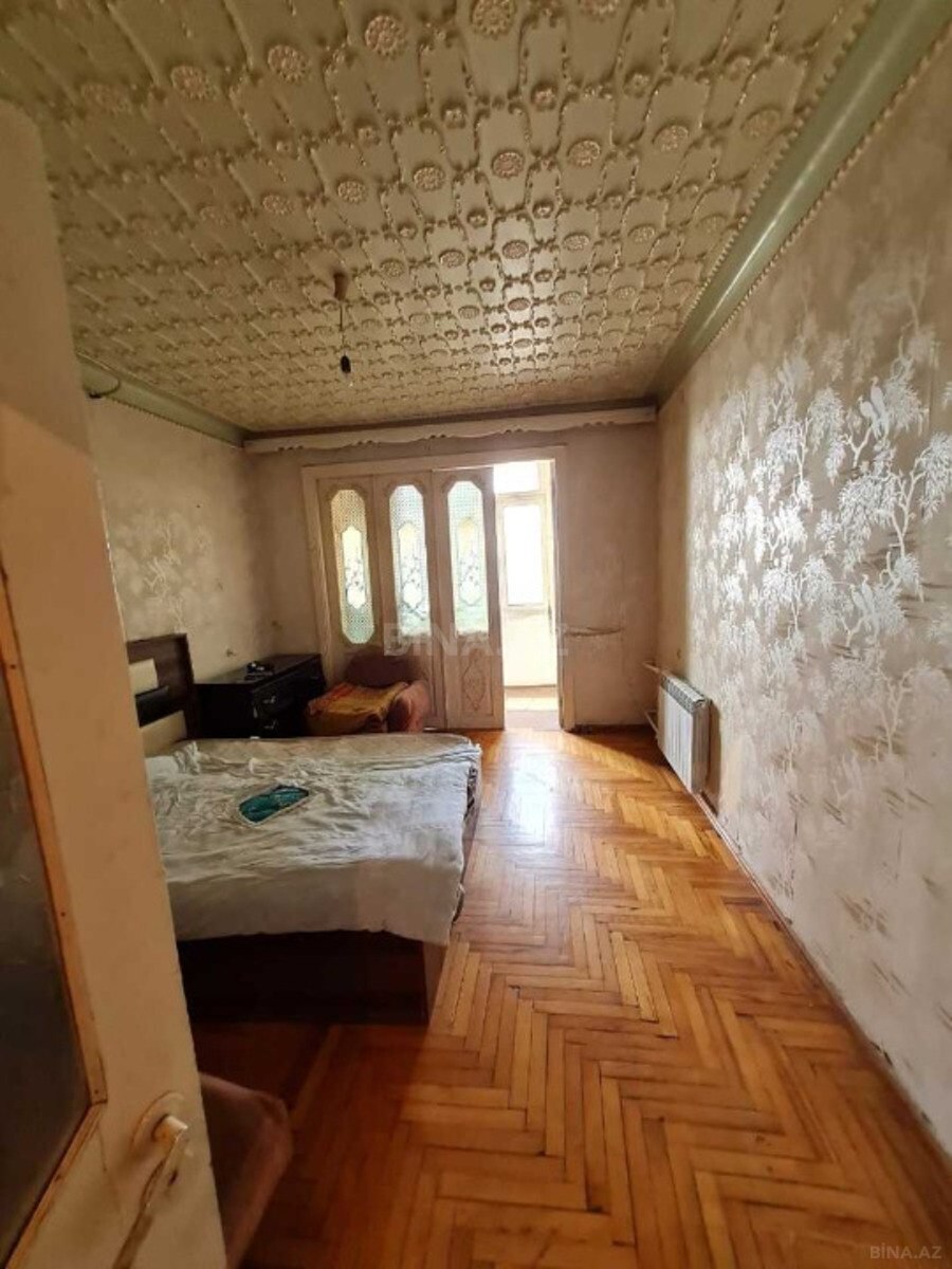 2 otaqlı Köhnə tikili, Bakıxanov q., Bakı