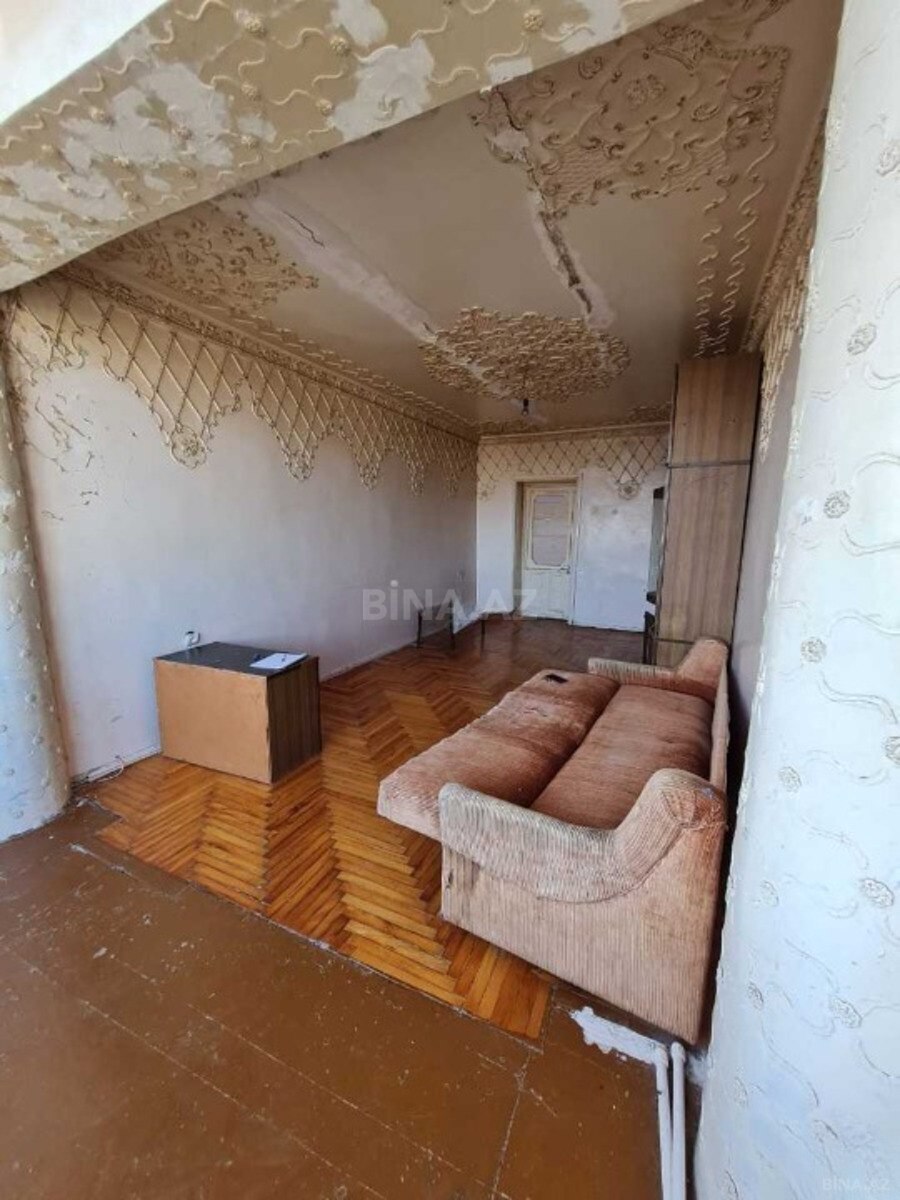 2 otaqlı Köhnə tikili, Bakıxanov q., Bakı