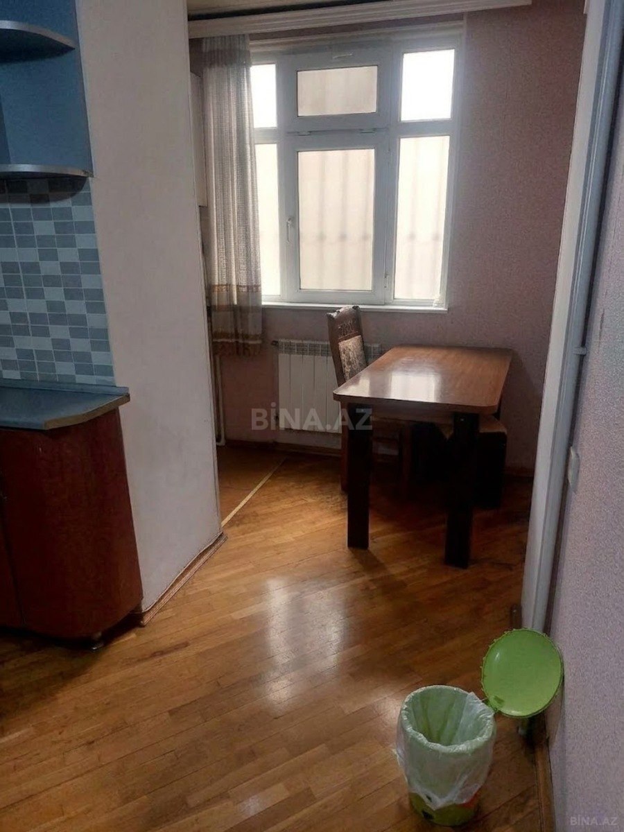 2 otaqlı Köhnə tikili, Gənclik m., Bakı