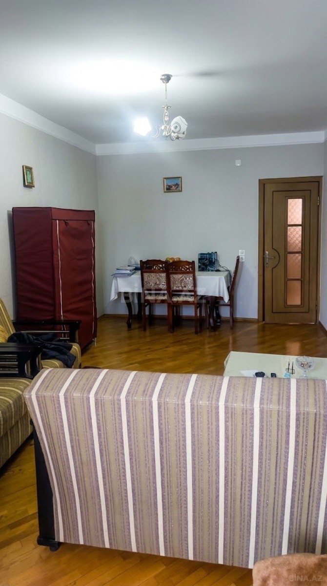 2 otaqlı Köhnə tikili, Gənclik m., Bakı