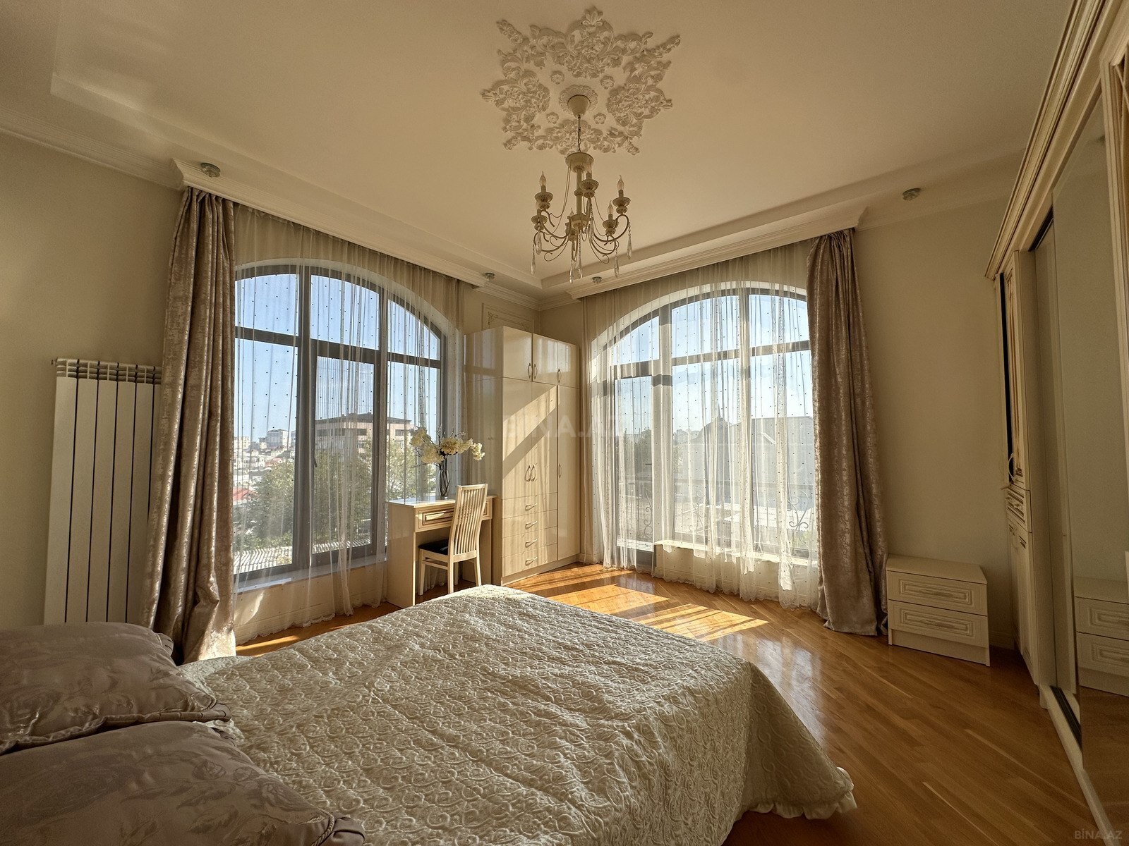 4 otaqlı Həyət evi/Bağ evi, Nəsimi m., Bakı