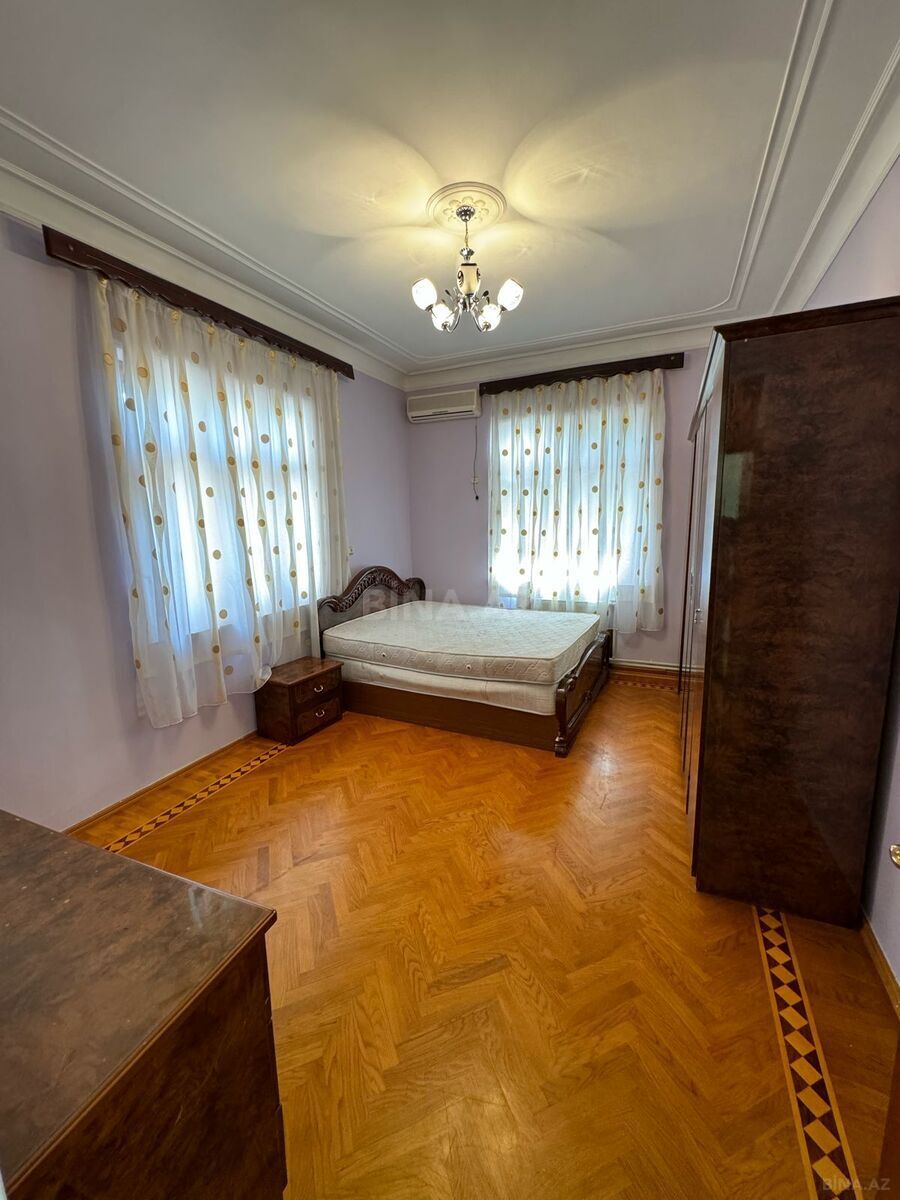 5 otaqlı Həyət evi/Bağ evi, Azadlıq Prospekti m., Bakı