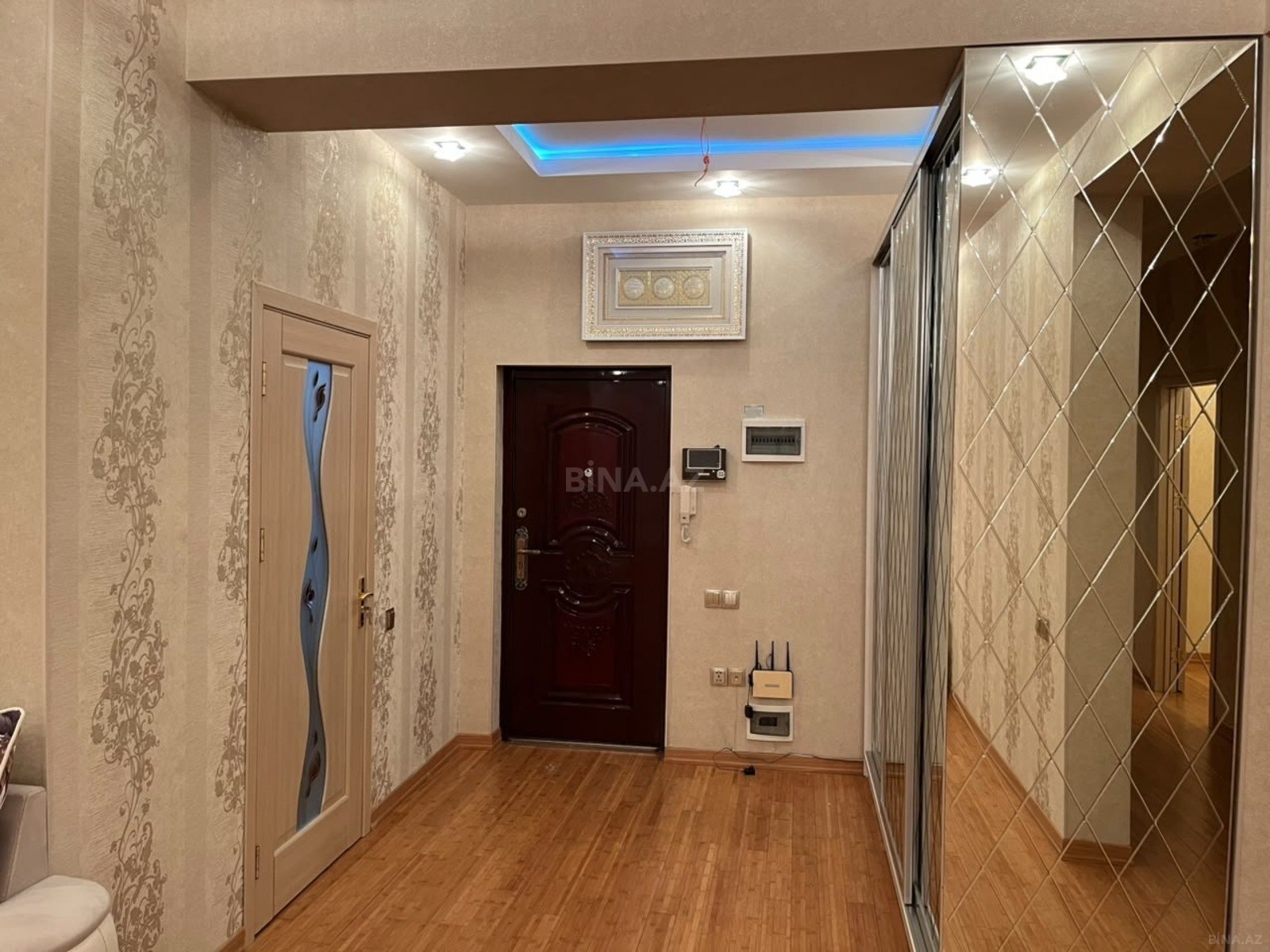 3 otaqlı Yeni tikili, Yeni Yasamal q., Bakı