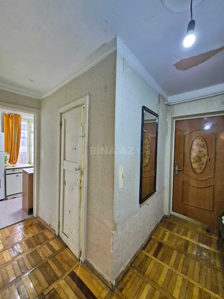 1 otaqlı Köhnə tikili, Elmlər Akademiyası m., Bakı