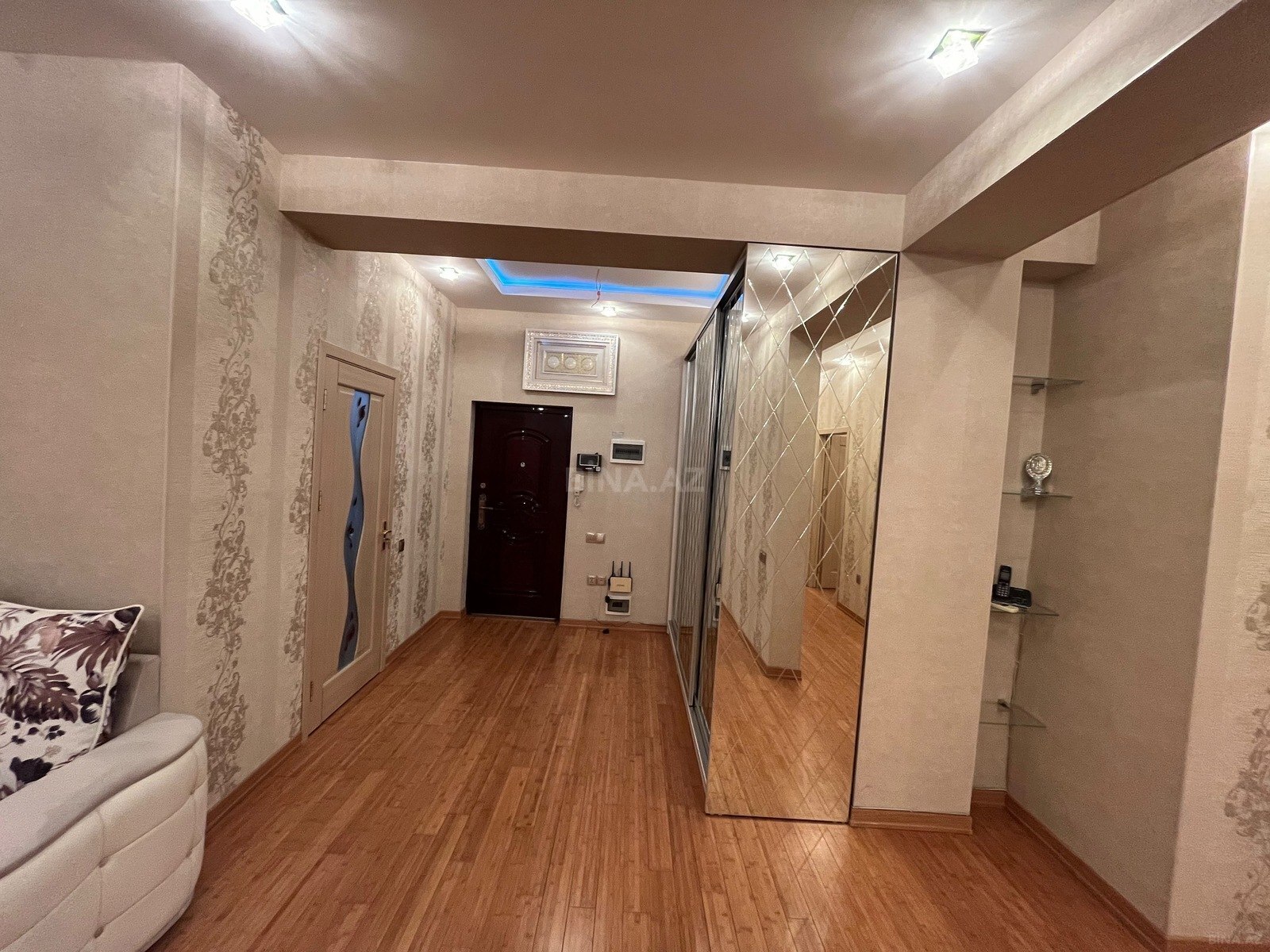 3 otaqlı Yeni tikili, Yeni Yasamal q., Bakı
