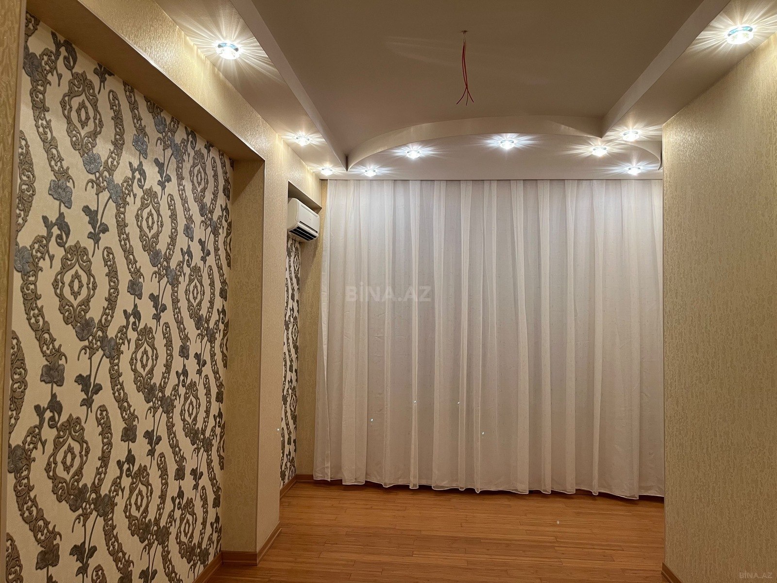 3 otaqlı Yeni tikili, Yeni Yasamal q., Bakı
