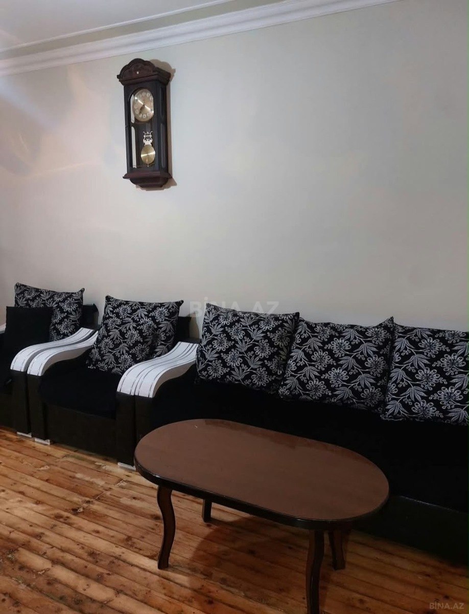 2 otaqlı Köhnə tikili, İnşaatçılar m., Bakı