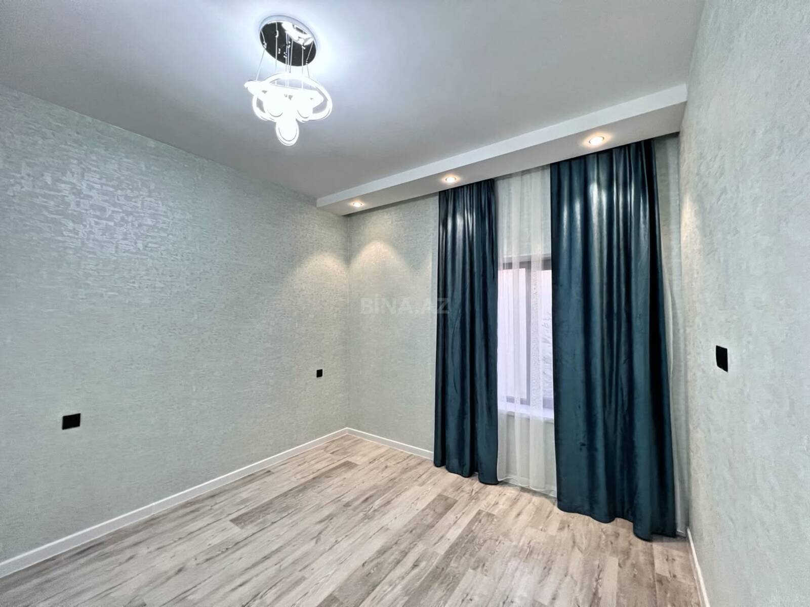 4 otaqlı Həyət evi/Bağ evi, Şüvəlan q., Bakı