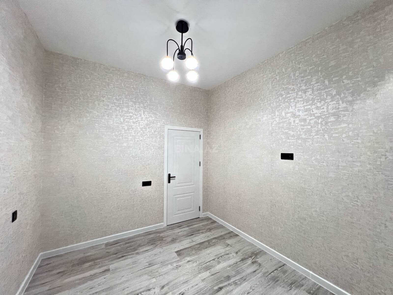 4 otaqlı Həyət evi/Bağ evi, Şüvəlan q., Bakı