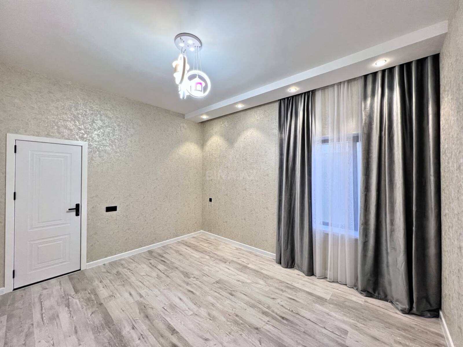 4 otaqlı Həyət evi/Bağ evi, Şüvəlan q., Bakı