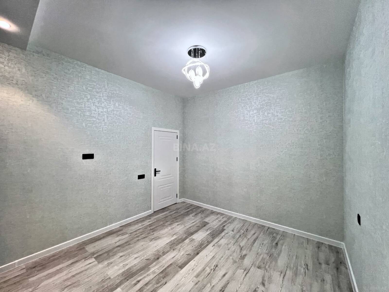 4 otaqlı Həyət evi/Bağ evi, Şüvəlan q., Bakı