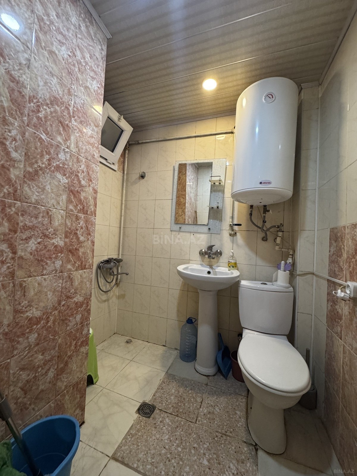 1 otaqlı Köhnə tikili, İnşaatçılar m., Bakı