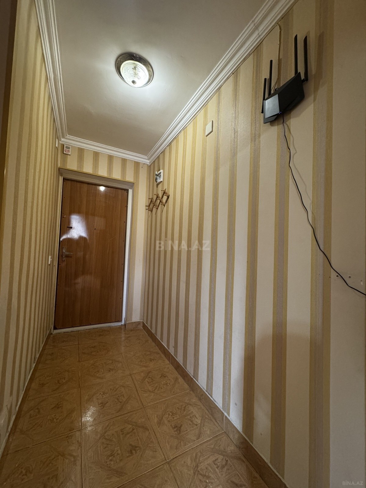 1 otaqlı Köhnə tikili, İnşaatçılar m., Bakı