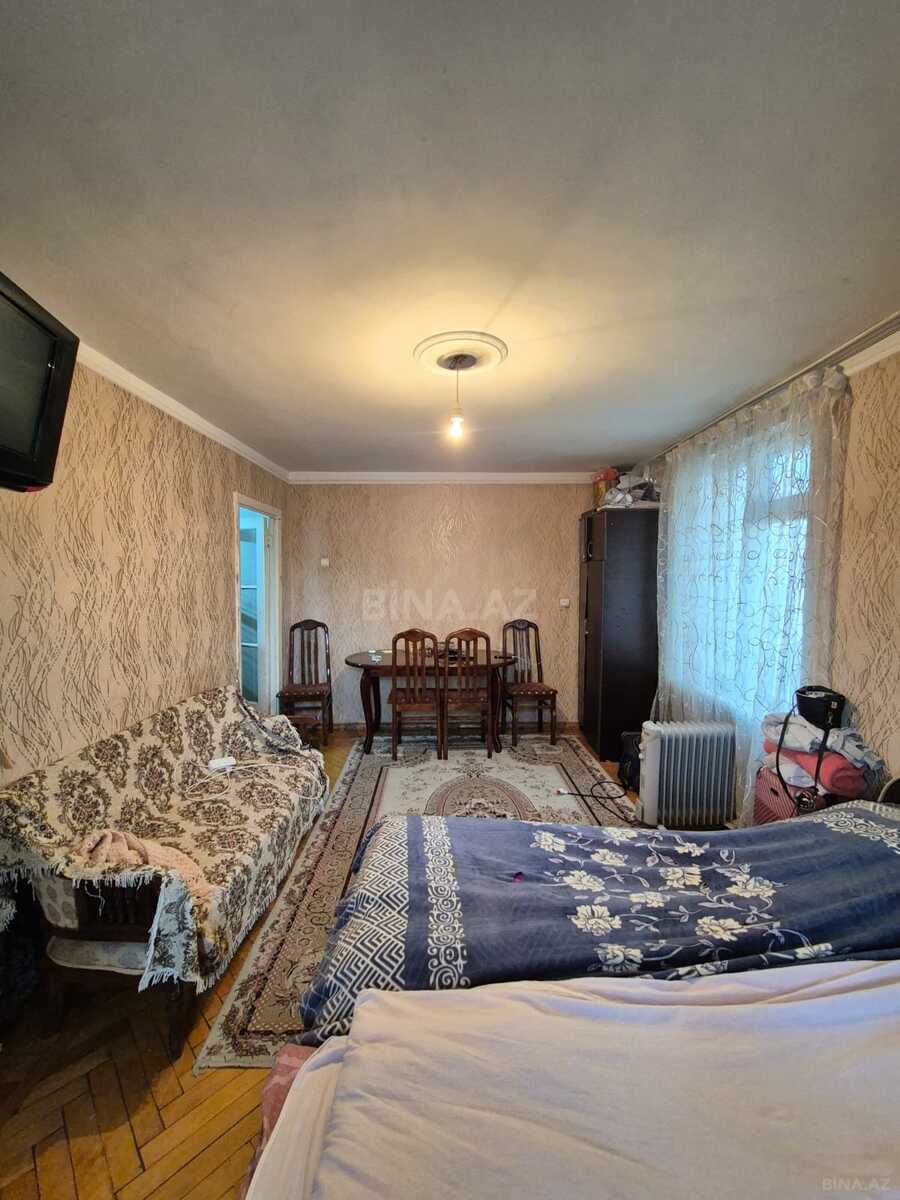 1 otaqlı Köhnə tikili, Elmlər Akademiyası m., Bakı