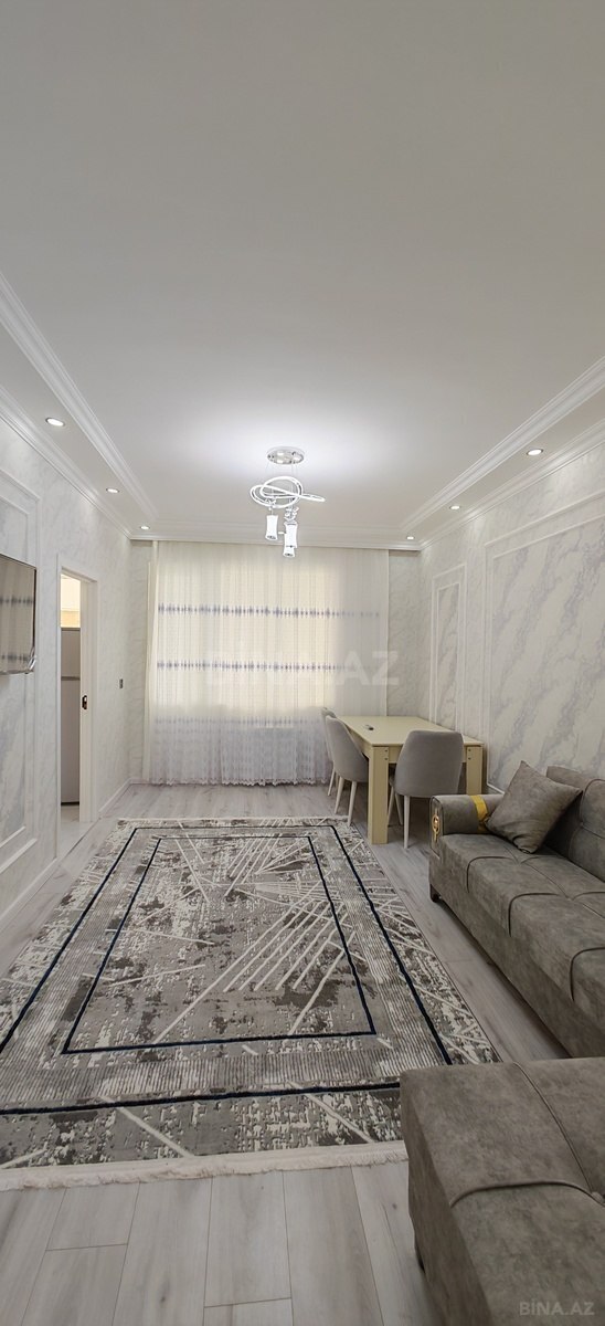 2 otaqlı Köhnə tikili, Memar Əcəmi m., Bakı
