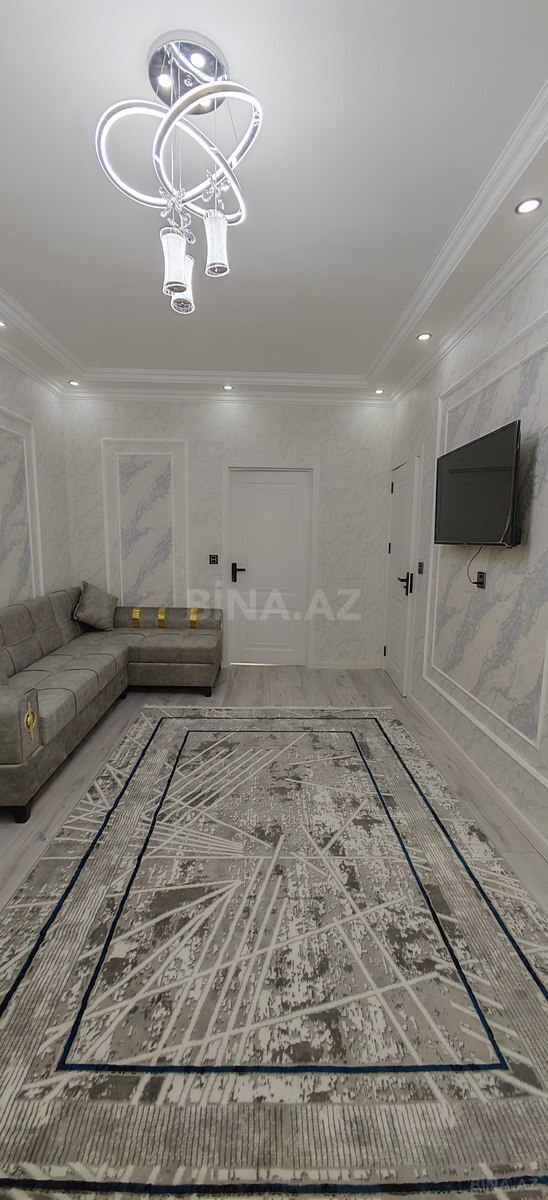 2 otaqlı Köhnə tikili, Memar Əcəmi m., Bakı