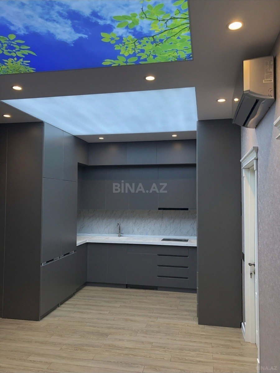 3 otaqlı Yeni tikili, 8 Noyabr m., Bakı