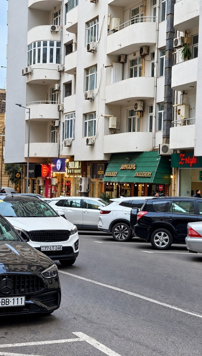 Obyekt Nizami m., Bakı