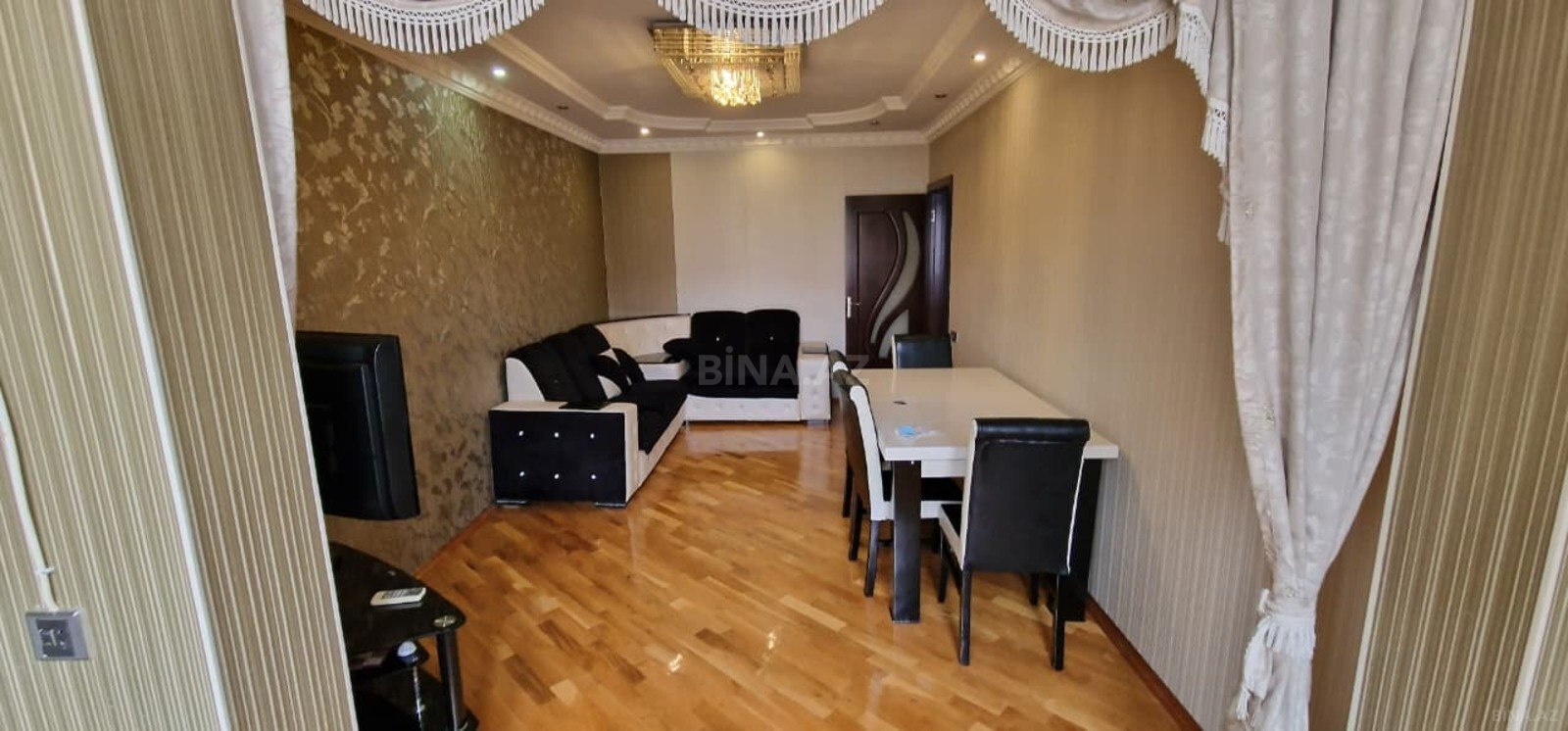 2 otaqlı Köhnə tikili, Dərnəgül m., Bakı